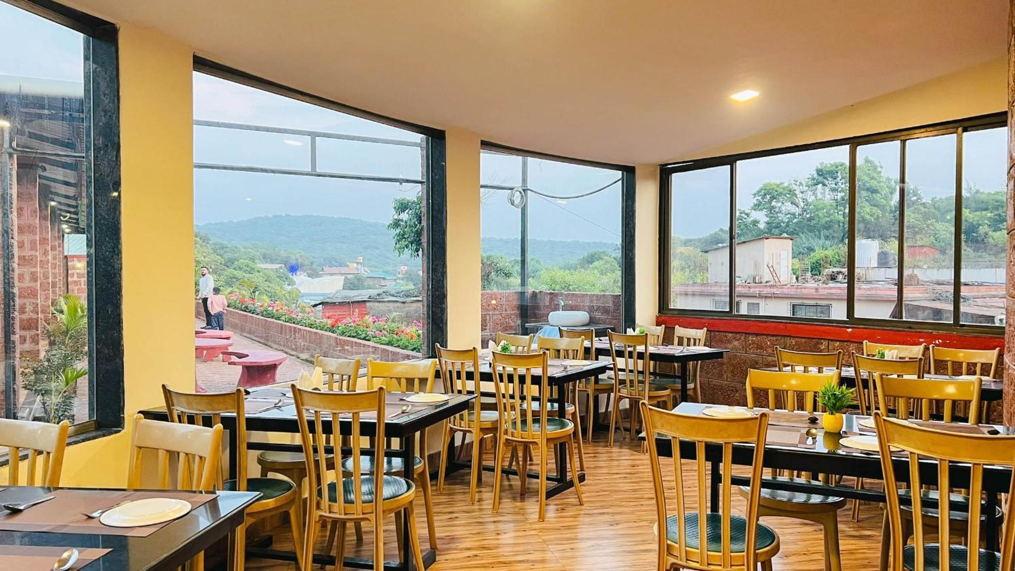 Shardul Heritage The Resort Mahābaleshwar Eksteriør billede